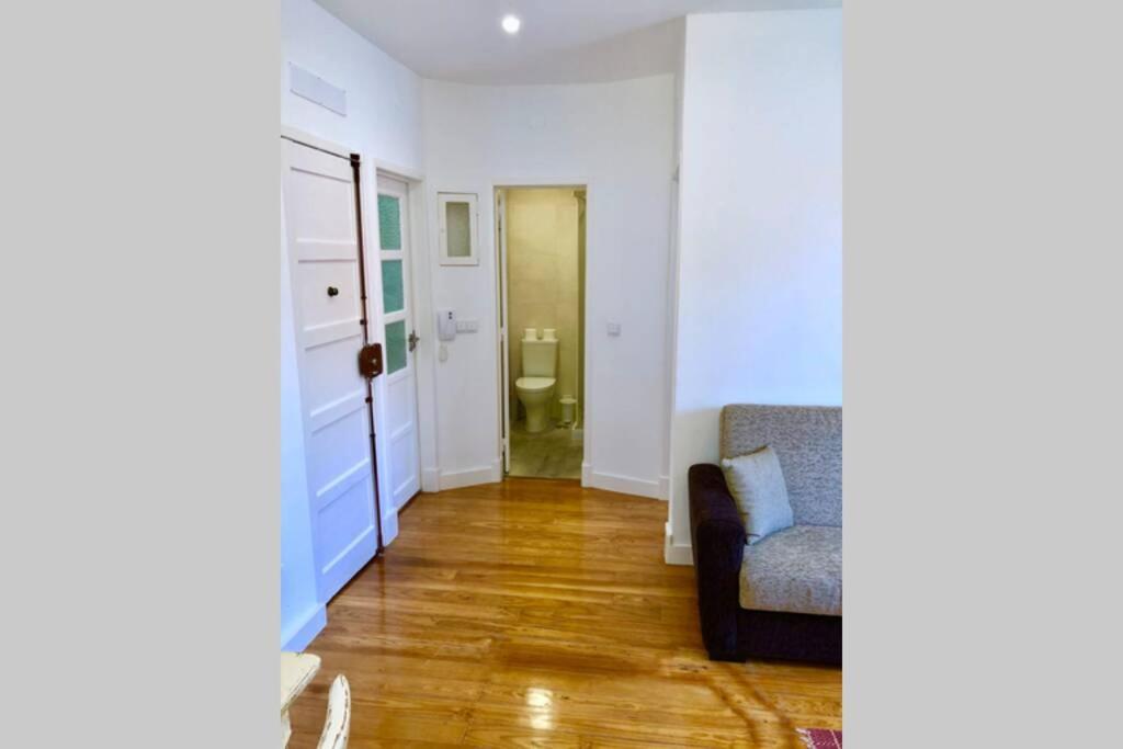 32 2 - Heart Of Lisbon Private Apartment, Bairro Alto Exteriér fotografie