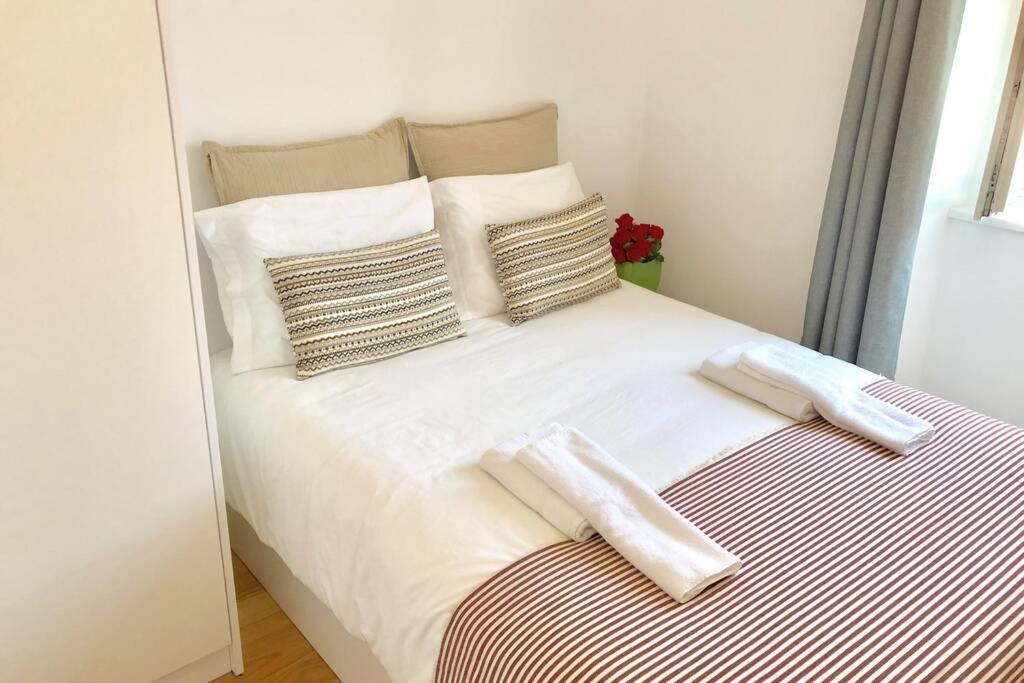32 2 - Heart Of Lisbon Private Apartment, Bairro Alto Exteriér fotografie