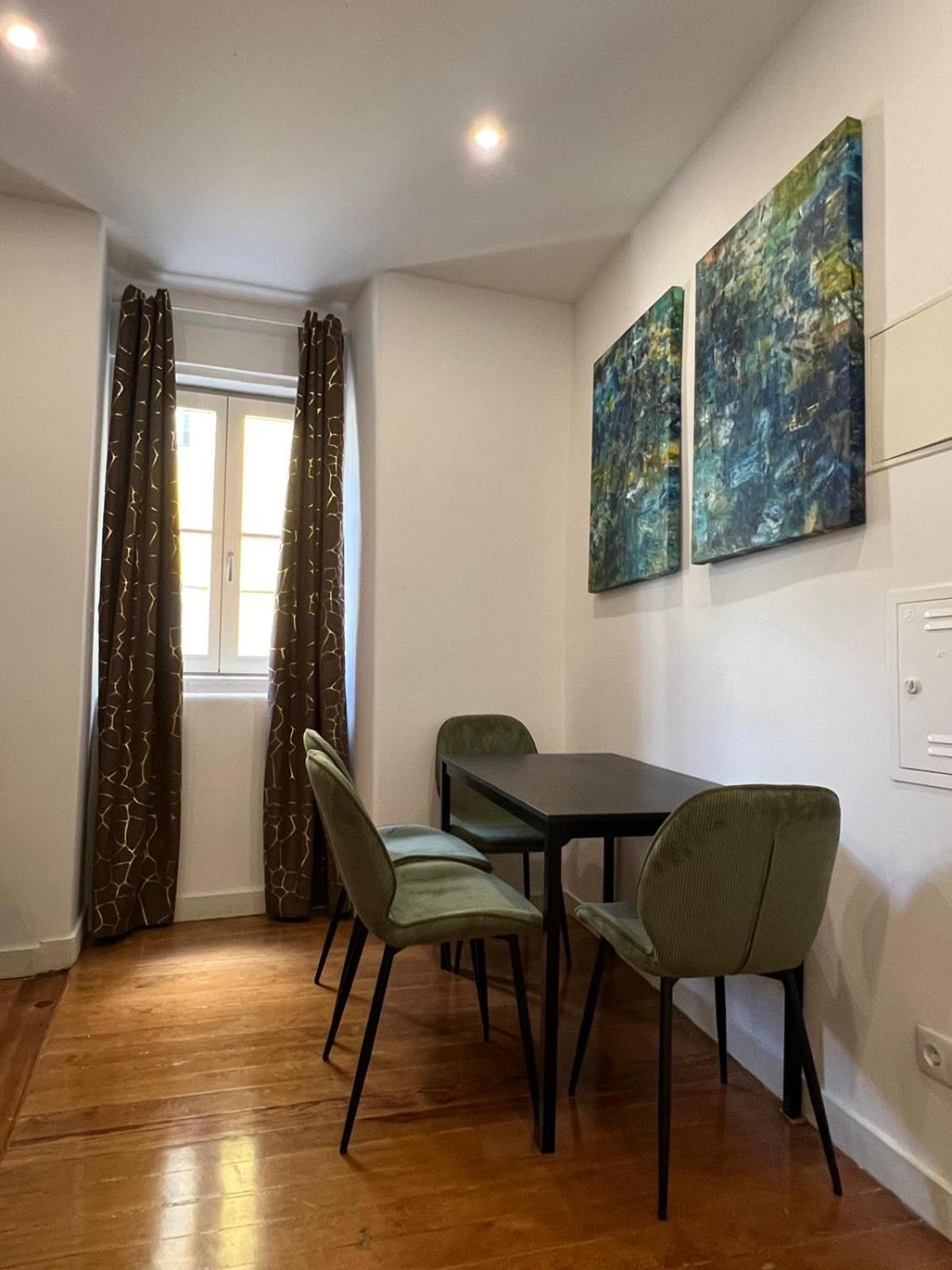 32 2 - Heart Of Lisbon Private Apartment, Bairro Alto Exteriér fotografie