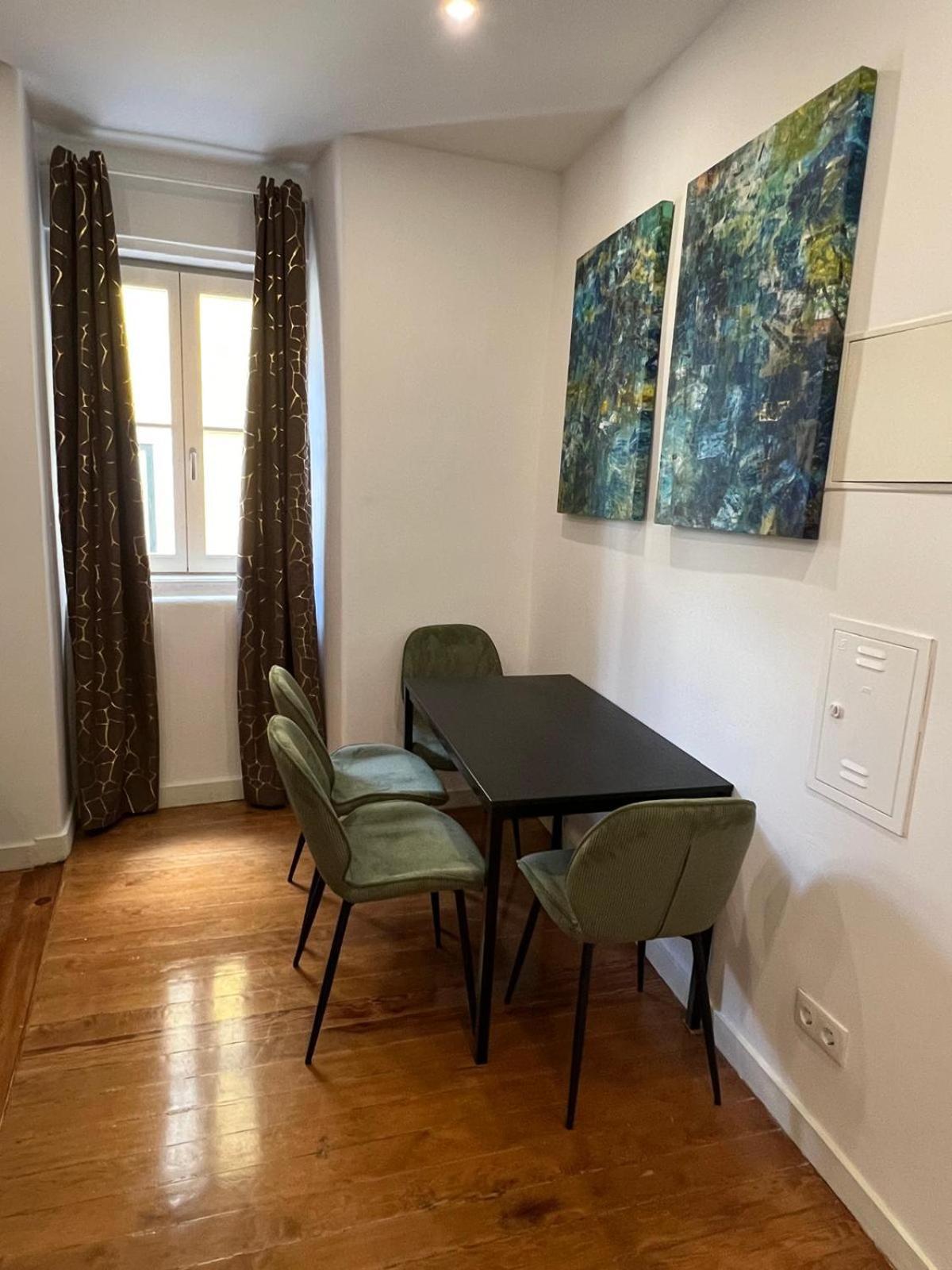 32 2 - Heart Of Lisbon Private Apartment, Bairro Alto Exteriér fotografie